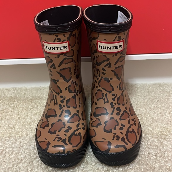 Hunter NWT baby girl size 6 classic leopard print rain boots. boots - Picture 3 of 11